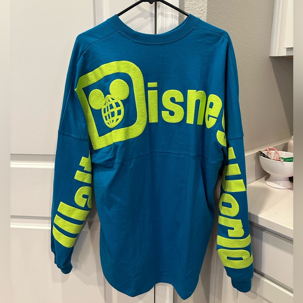 NWT Teal/Blue Neon Yellow Unisex Disney/Walt Disney World Spirit Jersey, Sz. L.